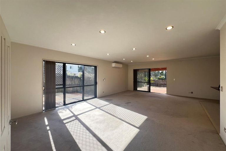 Photo of property in 27 Goh Place, Manurewa, Auckland, 2105