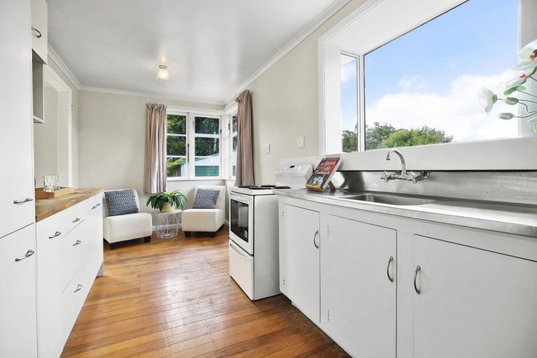 Photo of property in 7 Mcpherson Place, Fairfield, Hamilton, 3214
