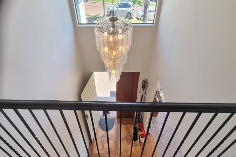 Photo of property in 5 Lamia Place, The Gardens, Auckland, 2105
