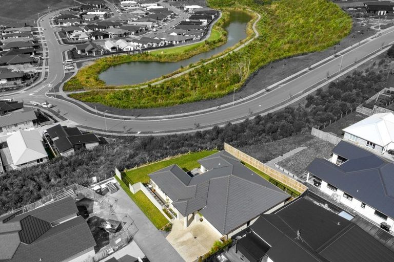 Photo of property in 26 Kiritiana Close, Pyes Pa, Tauranga, 3112