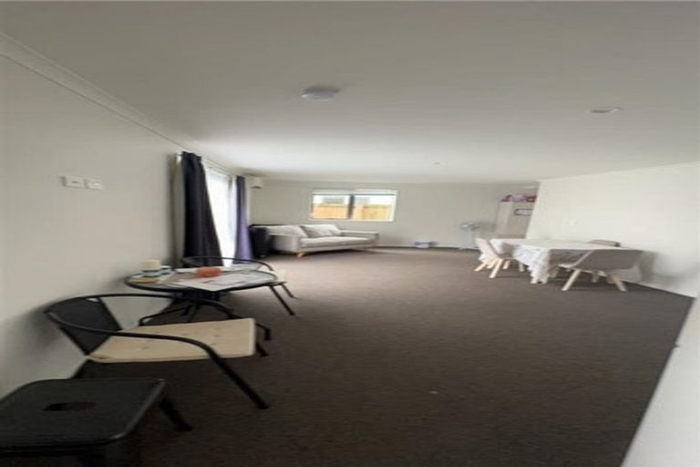 Photo of property in 2/28 Beatty Street, Melville, Hamilton, 3206