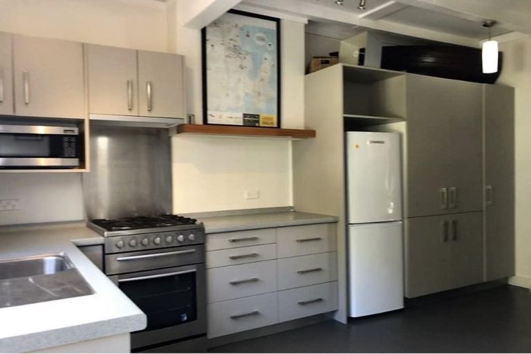 Photo of property in 234 Queens Drive, Lyall Bay, Wellington, 6022