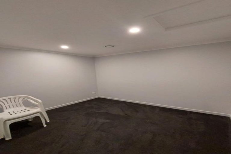 Photo of property in 138 Molesworth Street, New Plymouth, 4312