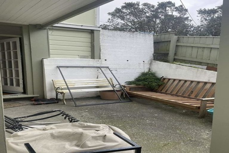 Photo of property in 27a Tanera Crescent, Brooklyn, Wellington, 6021