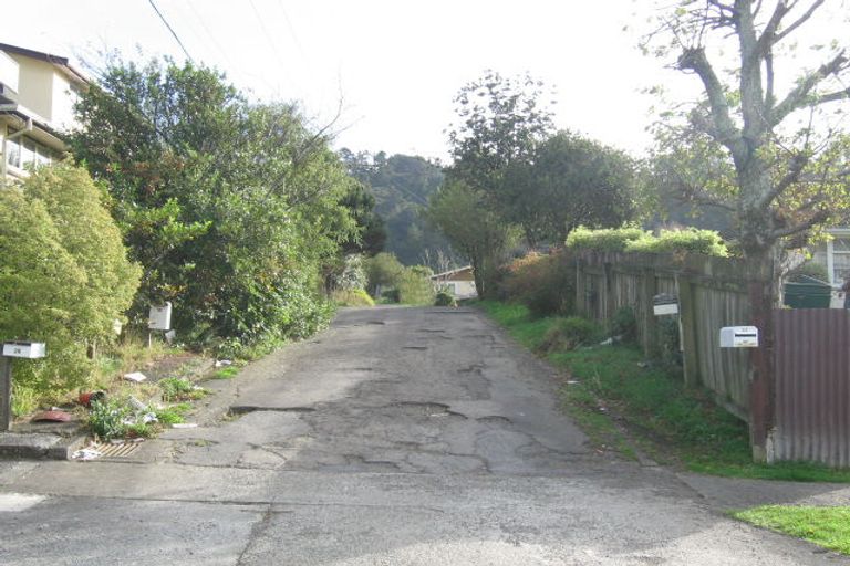 Photo of property in 28 Thomson Grove, Stokes Valley, Lower Hutt, 5019