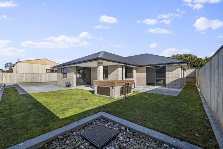 Photo of property in 48a 3 Celia Street, Stratford, 4332