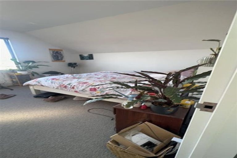 Photo of property in 383 Adelaide Road, Newtown, Wellington, 6021