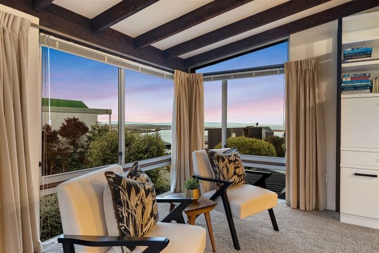 Photo of property in 19 Santa Maria Avenue, Mount Pleasant, Christchurch, 8081