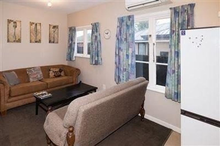Photo of property in 103 Aorangi Road, Bryndwr, Christchurch, 8053