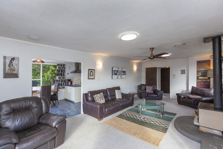 Photo of property in 22 Ocean Road, Paraparaumu Beach, Paraparaumu, 5032