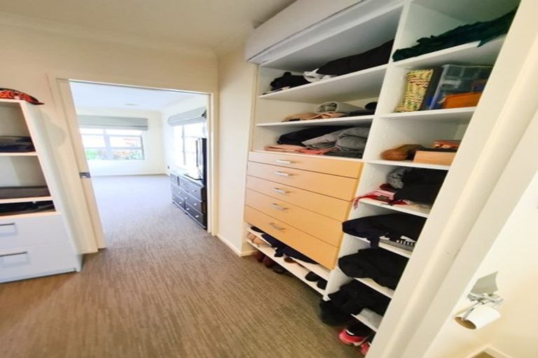 Photo of property in 74 Amesbury Drive, Churton Park, Wellington, 6037