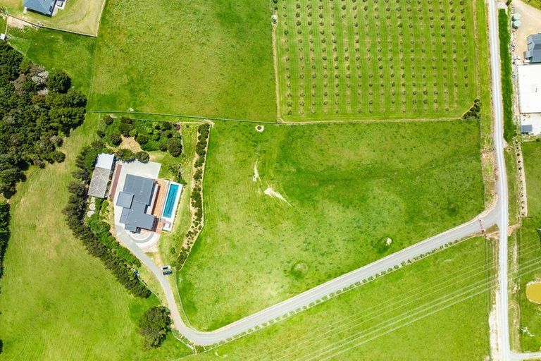 Photo of property in 183 Sandford Road, Ruakaka, Whangarei, 0171