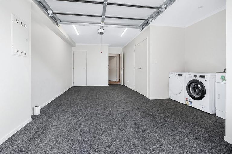 Photo of property in 18/182u London Street, Hamilton Central, Hamilton, 3204