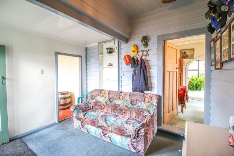 Photo of property in 5 Athelney Street, Bluff, 9814