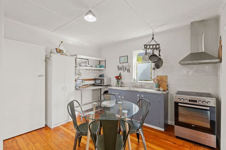 Photo of property in 22 Boyd Avenue, Aramoho, Whanganui, 4500