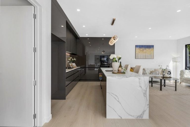 Photo of property in 8 Hing Street, Flat Bush, Auckland, 2019