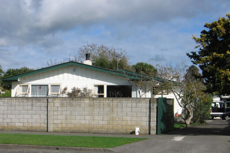 Photo of property in 68 Pitama Road, Awapuni, Palmerston North, 4412