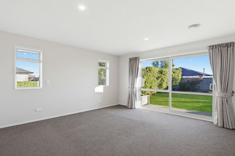 Photo of property in 4 Denton Street, Amberley, 7410