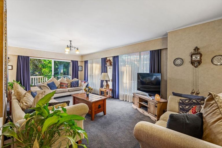 Photo of property in 15 Anich Road, Massey, Auckland, 0614