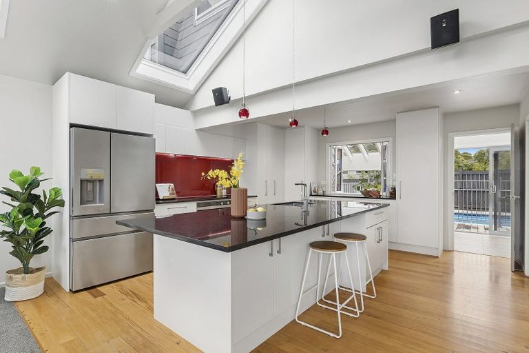 Photo of property in 170 Paremata Road, Paremata, Porirua, 5024