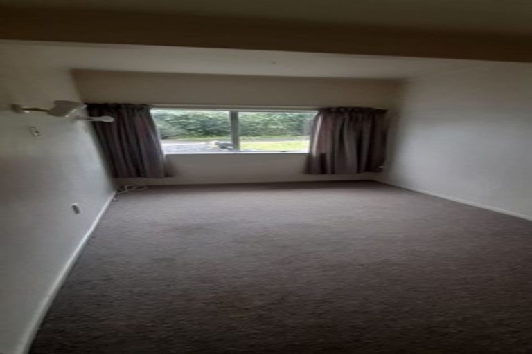 Photo of property in 37d Paramu Avenue, Birkdale, Auckland, 0626