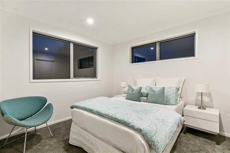 Photo of property in 12 Lisle Farm Drive, Pukekohe, 2120