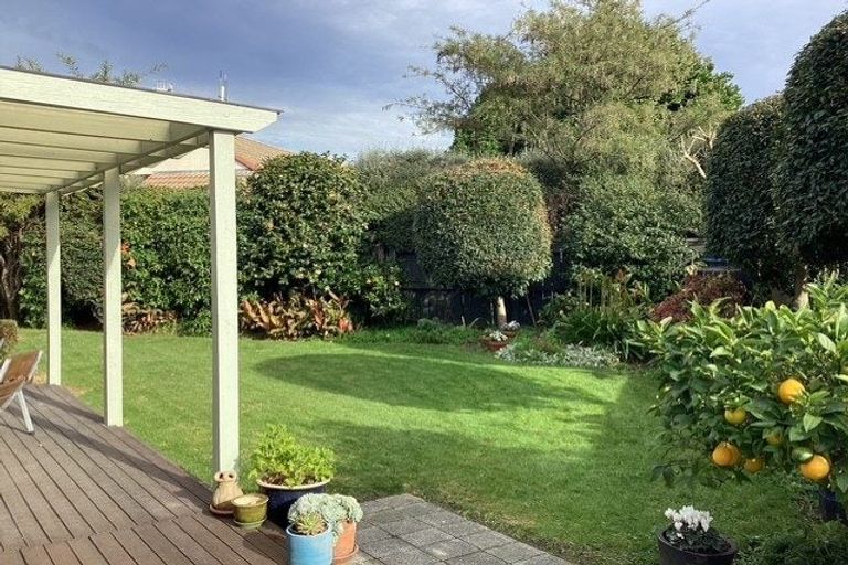 Photo of property in 6 Donegal Crescent, Tamatea, Napier, 4112