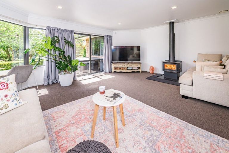 Photo of property in 11 Cotswolds Close, Otamatea, Whanganui, 4500