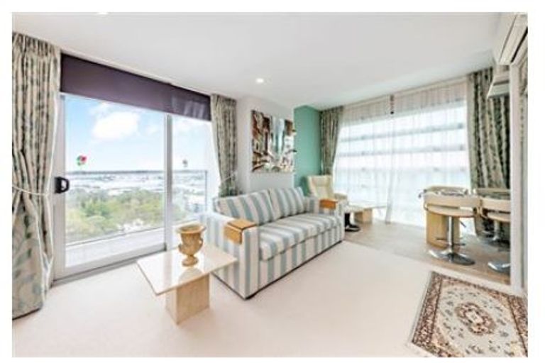 Photo of property in 1602/17 Osterley Way, Manukau, Auckland, 2104