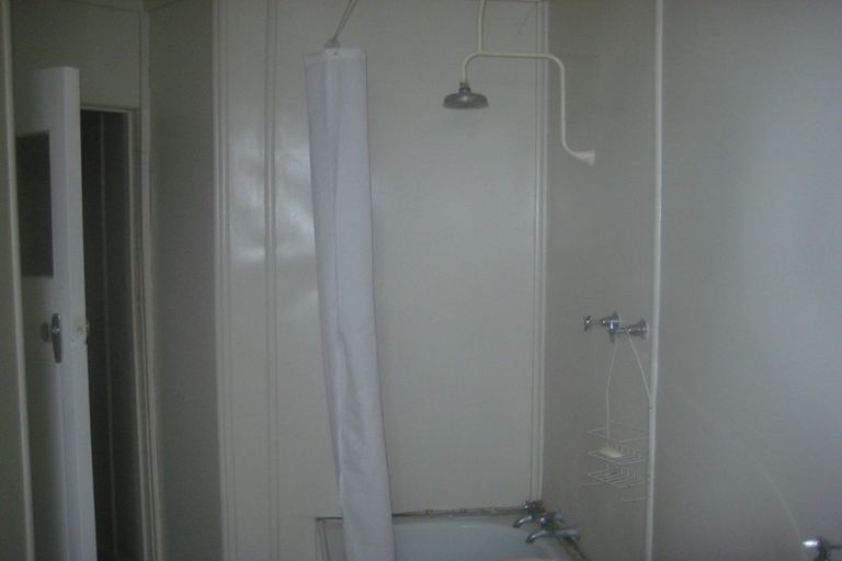 Photo of property in 31 Russell Street, Westport, 7825