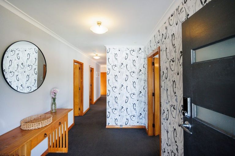 Photo of property in 7 Liverpool Street, Takaro, Palmerston North, 4412