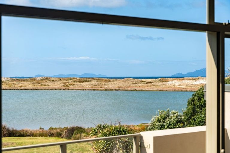 Photo of property in 585 Cove Road, Waipu, 0582