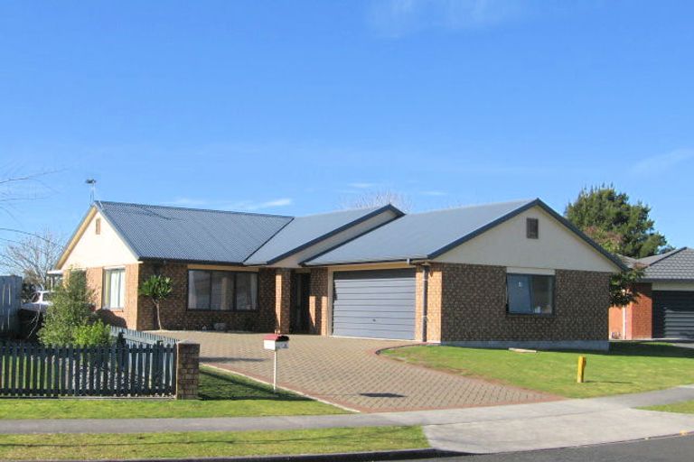 Photo of property in 21 Shannon Place, Nawton, Hamilton, 3200