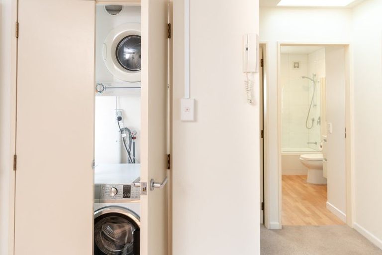 Photo of property in Westhaven Apartments, 23/127u Molesworth Street, Thorndon, Wellington, 6011