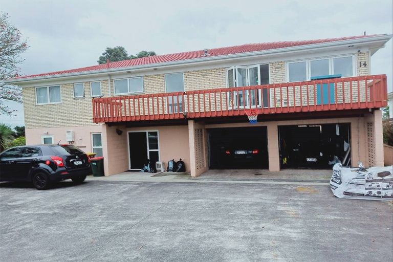 Photo of property in 14 Domain Road, Weymouth, Auckland, 2103