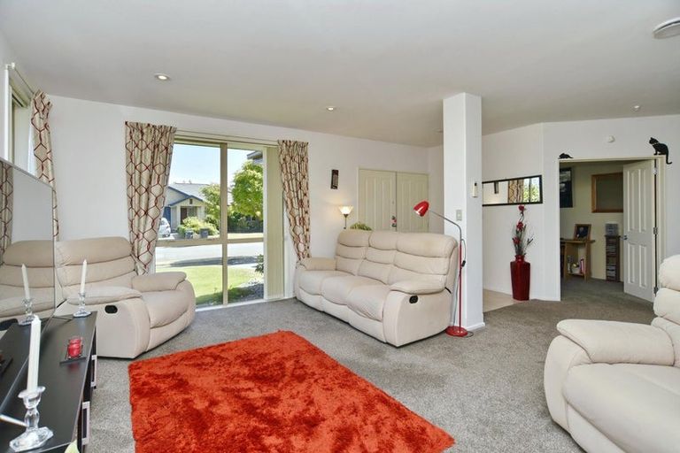 Photo of property in 24 Kapiti Street, Parklands, Christchurch, 8083