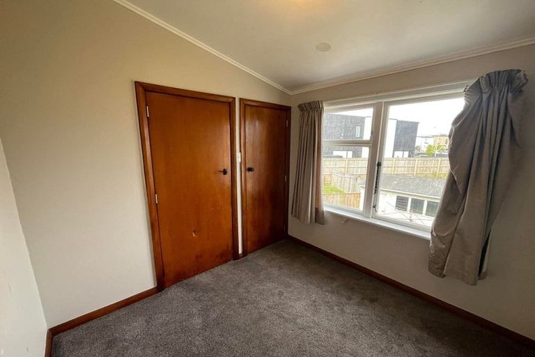 Photo of property in 11 Mahoe Street, Levin, 5510