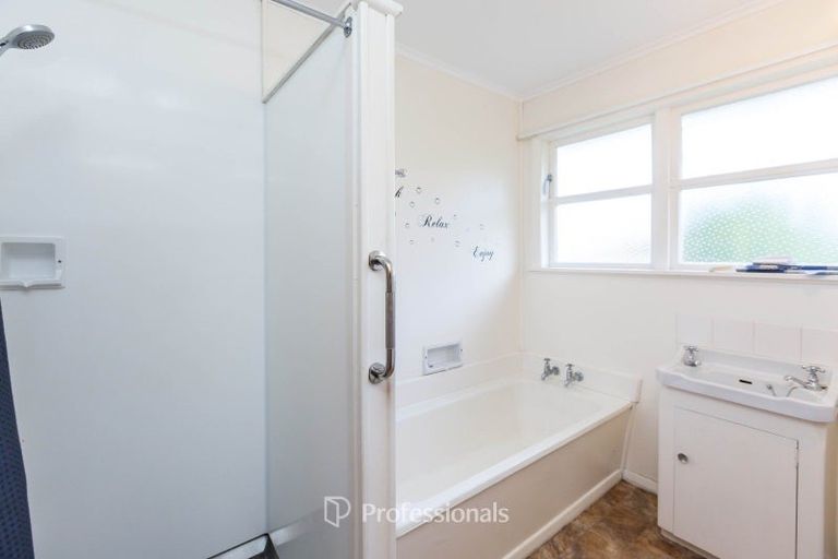 Photo of property in 61 Kashmir Avenue, Clouston Park, Upper Hutt, 5018