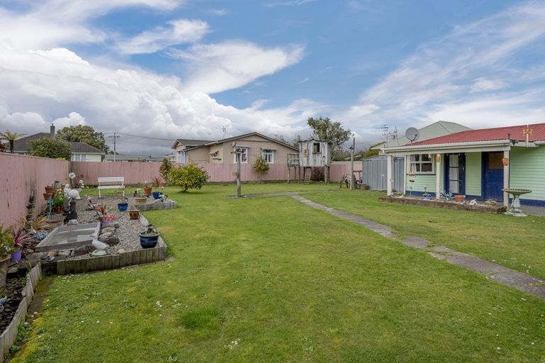 Photo of property in 78 Tiro Tiro Road, Levin, 5510