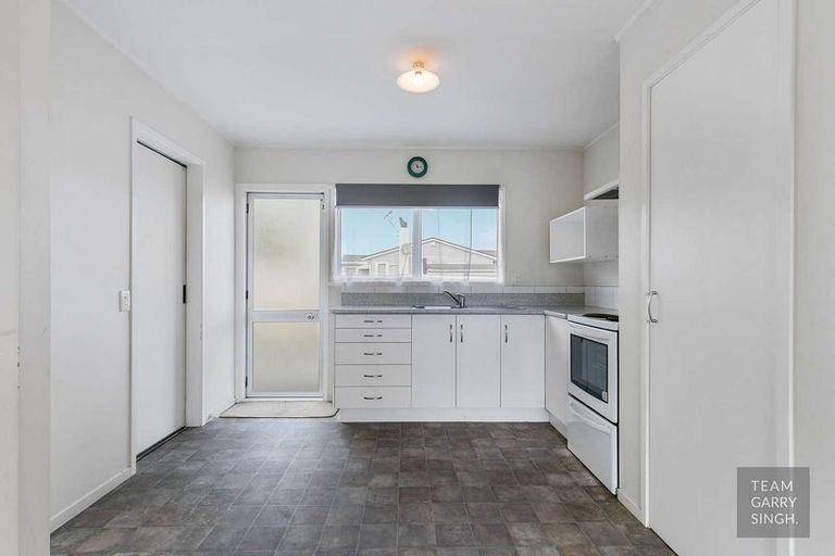 Photo of property in 3a Woodside Road, Manurewa, Auckland, 2102