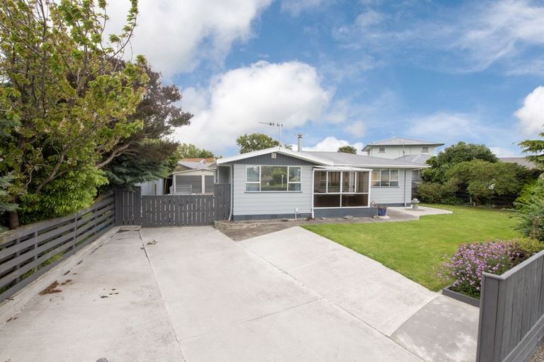 Photo of property in 1 Mercury Street, Milson, Palmerston North, 4414