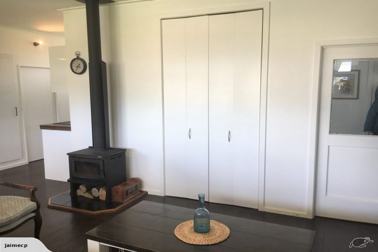 Photo of property in 2 Mcgreevy Street, Waipawa, 4210