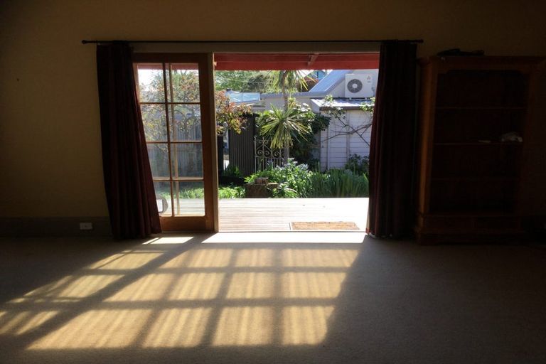 Photo of property in 1/8 Nayland Street, Sumner, Christchurch, 8081