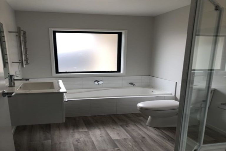 Photo of property in 39 Northmoor Boulevard, Rolleston, 7615