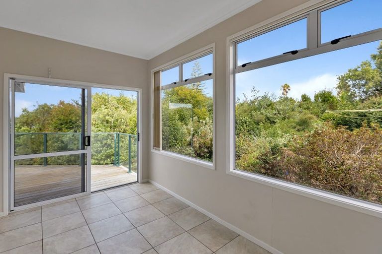 Photo of property in 33 Ritchie Road, Parua Bay, Whangarei, 0174