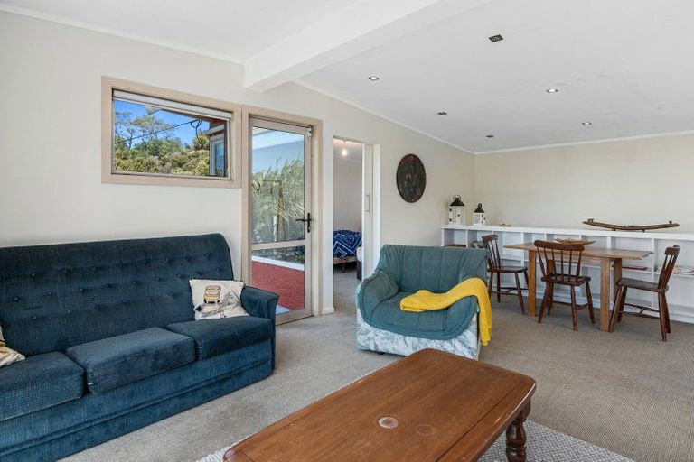 Photo of property in 66 Parapara Beach Road, Parapara, Takaka, 7182
