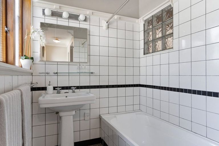 Photo of property in 24 Pahou Pa Road, Poroporo, Whakatane, 3191