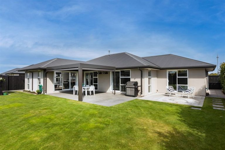 Photo of property in 11 Rapley Street, Kaiapoi, 7630