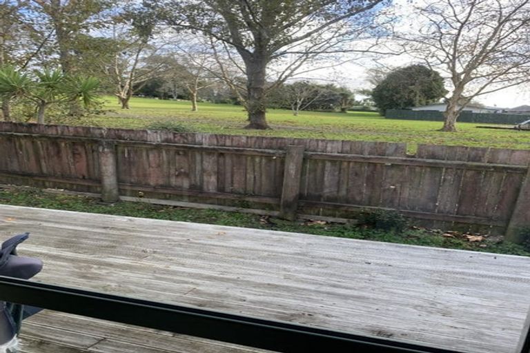 Photo of property in 26 Pooks Road, Ranui, Auckland, 0612