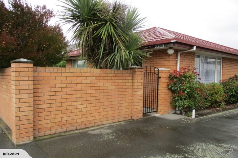 Photo of property in 1/77 Mandeville Street, Riccarton, Christchurch, 8011